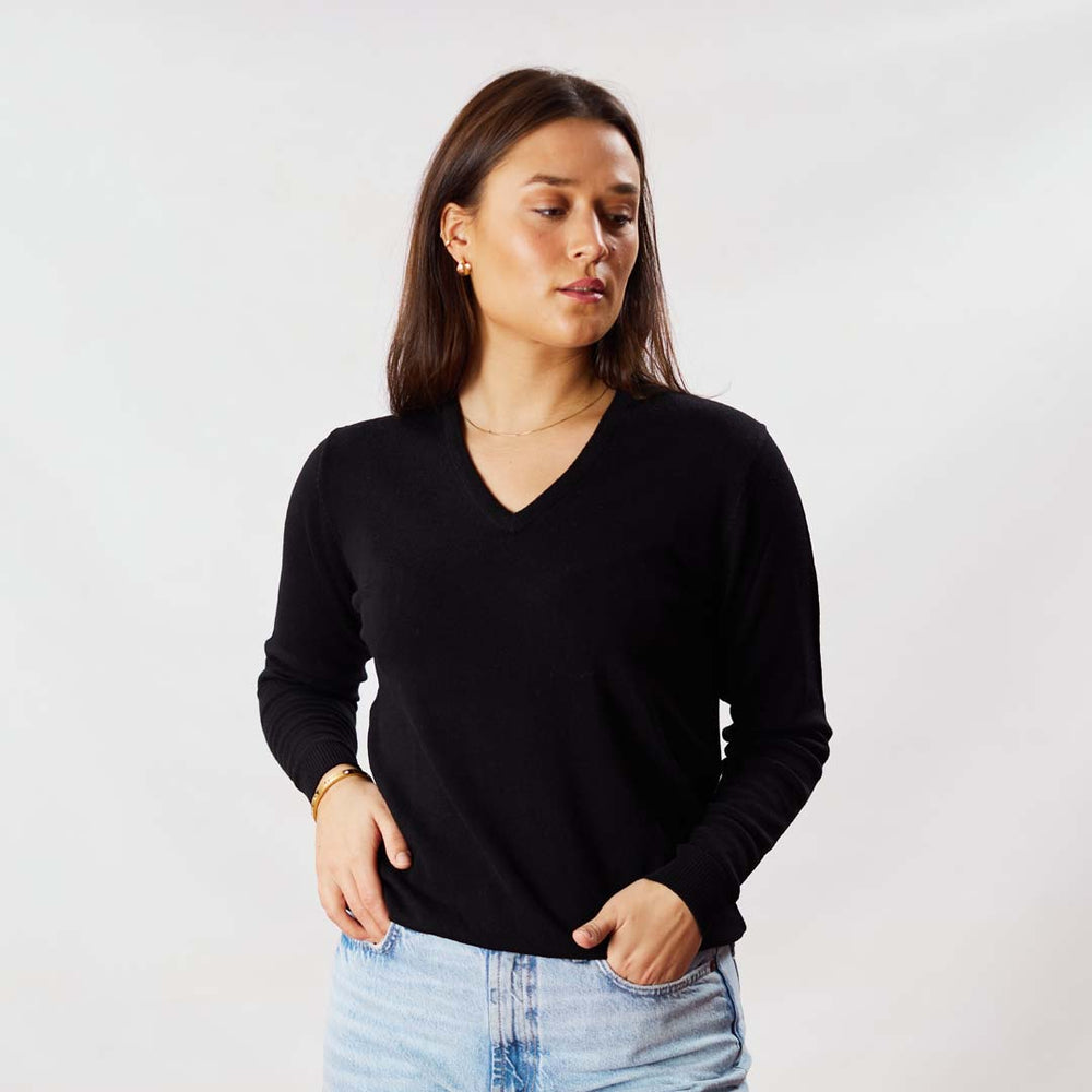 Lambswool V-neck women - Black