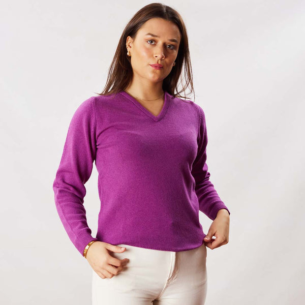 Lambswool V-neck women - Foxglove