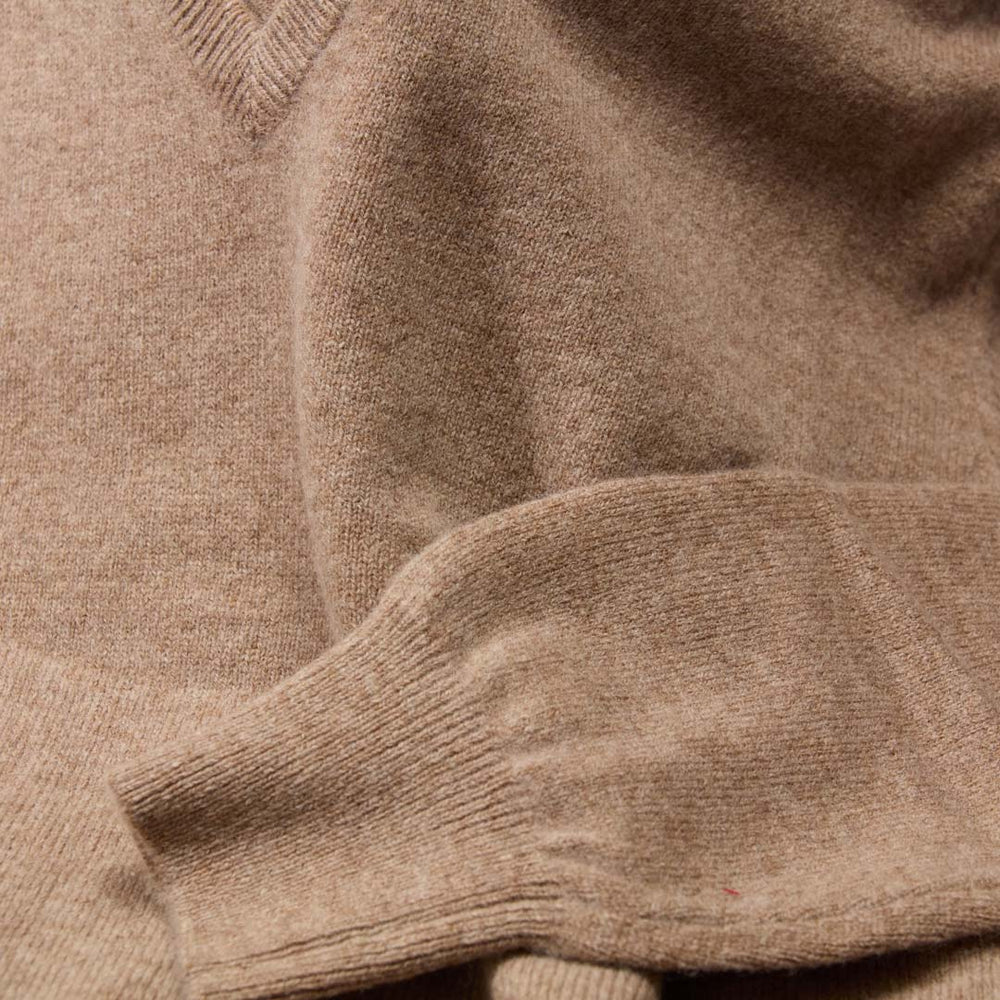 Lammwolle V-Ausschnitt - Colt